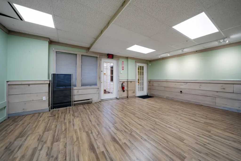 60 Whittier Highway Moultonborough NH 03254