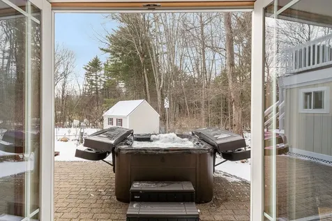 254 South Road Kensington NH 03833