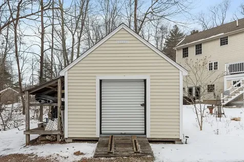 254 South Road Kensington NH 03833