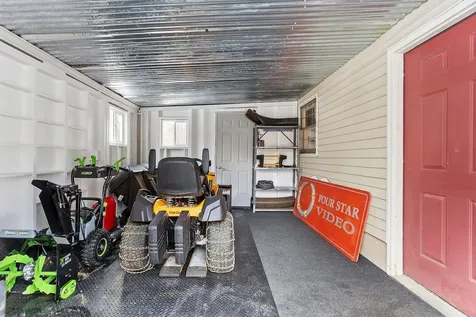 254 South Road Kensington NH 03833