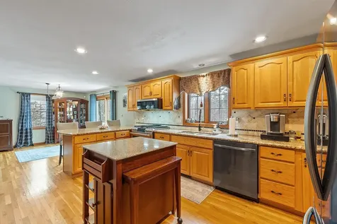 254 South Road Kensington NH 03833