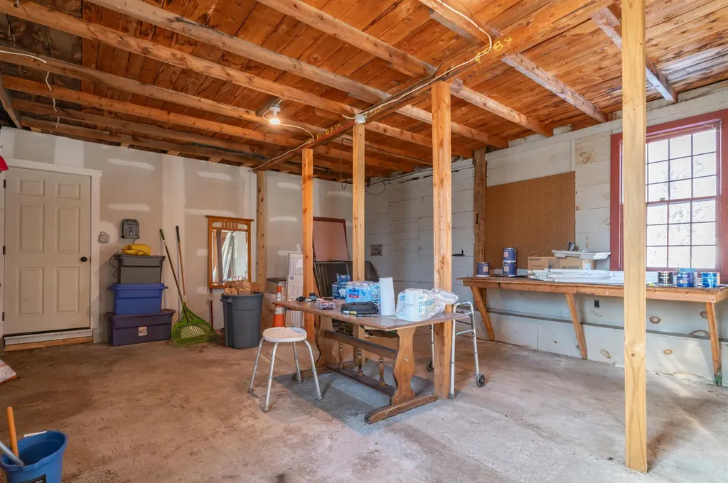 2 Ash Street Hollis NH 03049