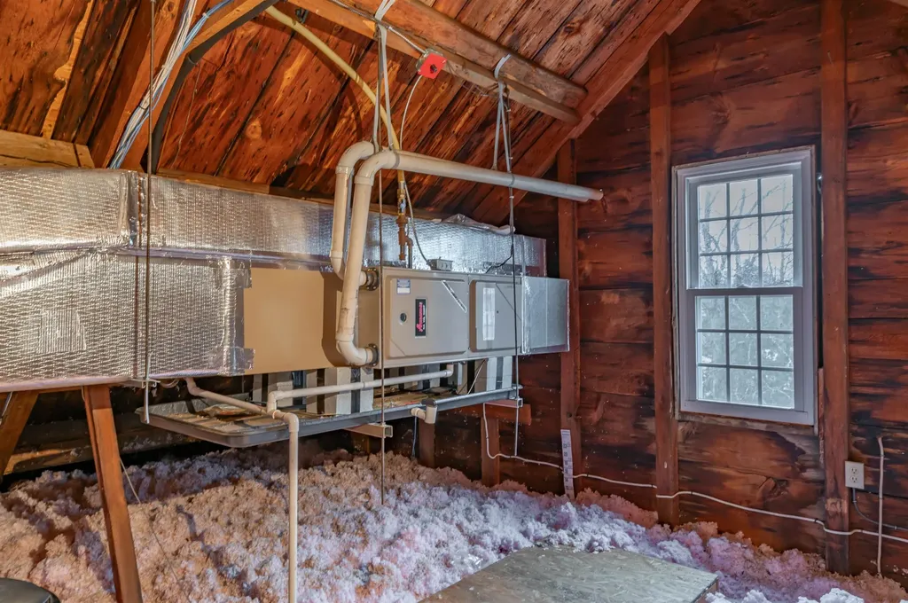 2 Ash Street Hollis NH 03049