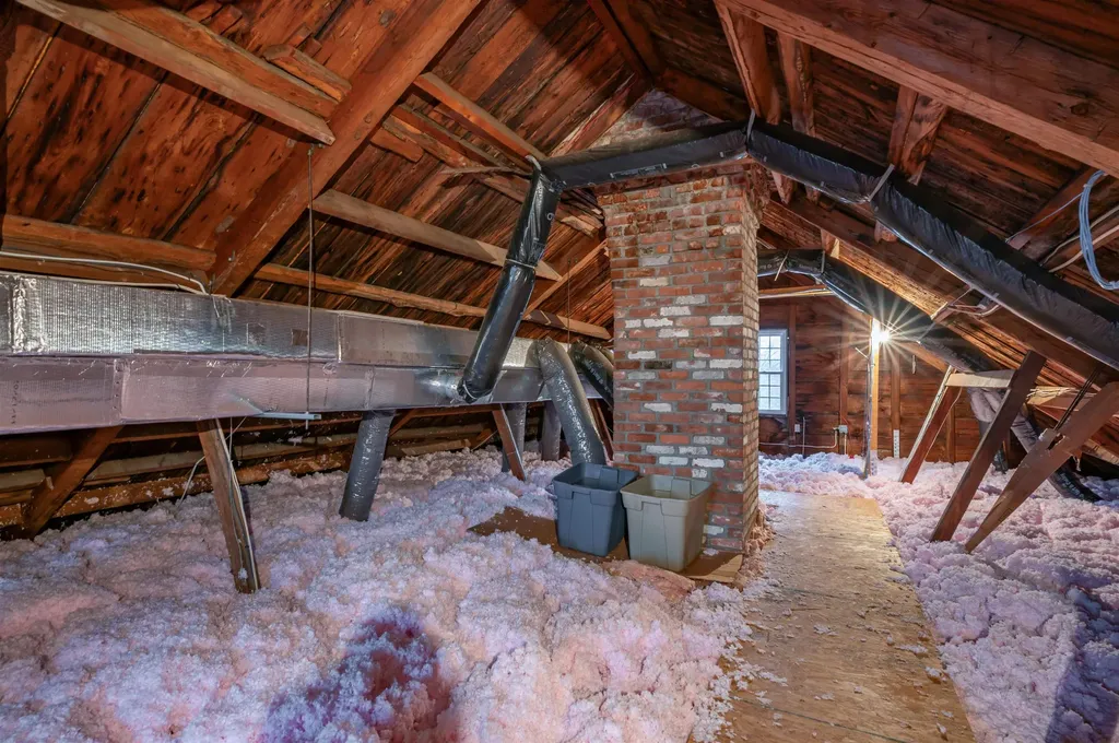 2 Ash Street Hollis NH 03049