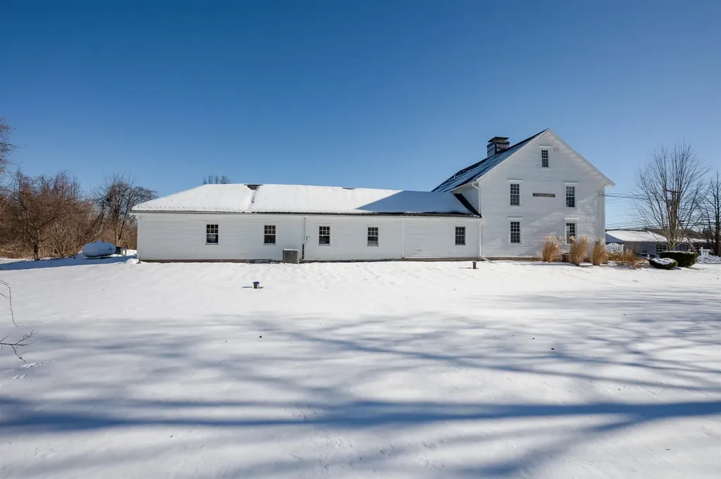 2 Ash Street Hollis NH 03049