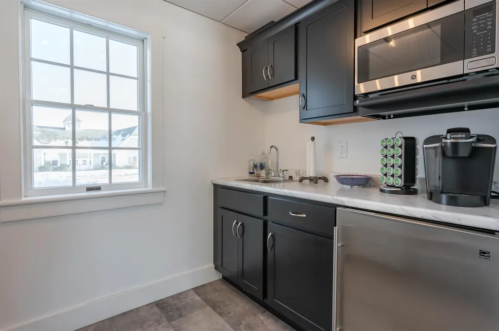 2 Ash Street Hollis NH 03049