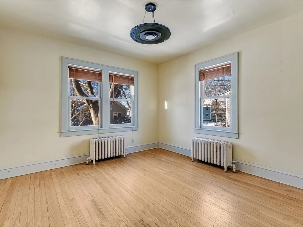 84 Charlotte Street Burlington VT 05401