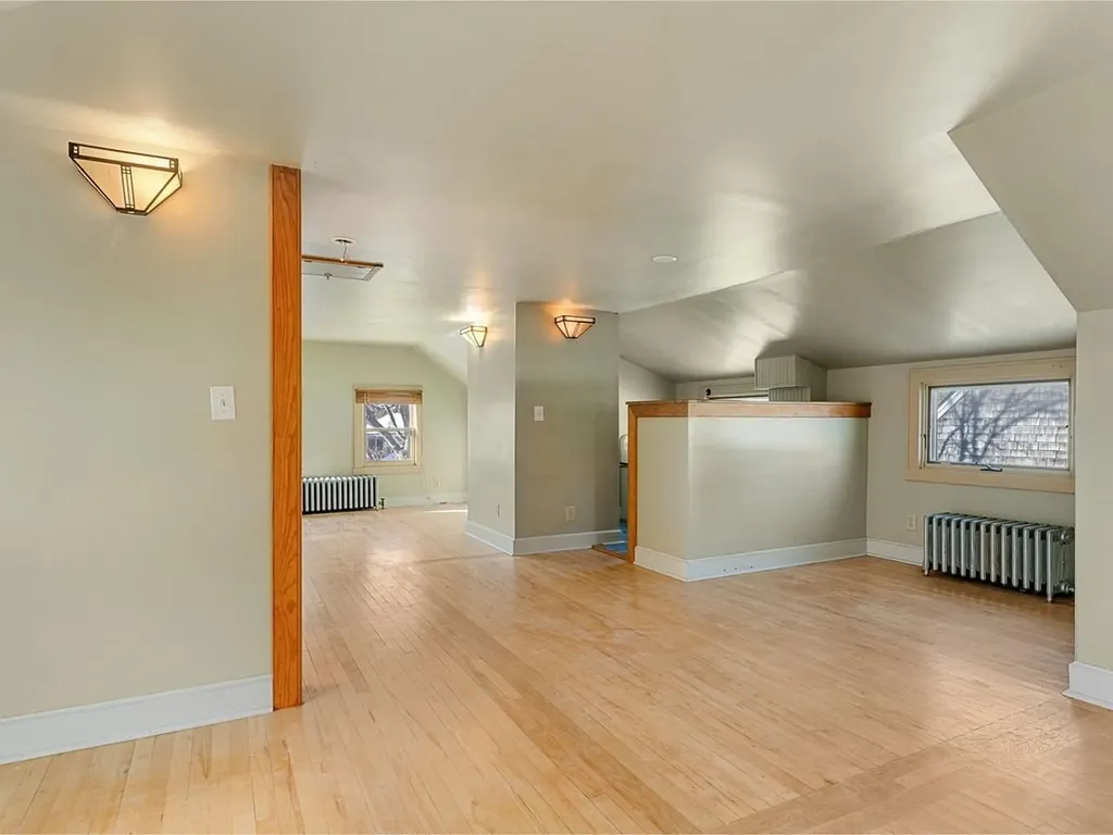 84 Charlotte Street Burlington VT 05401