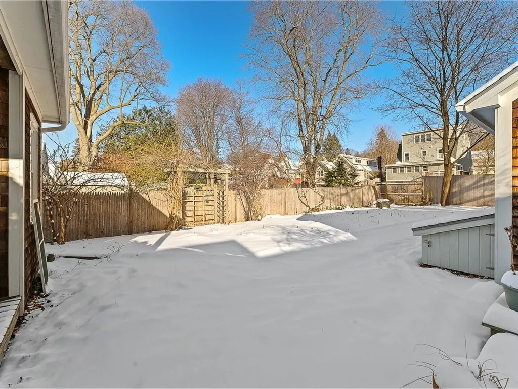 84 Charlotte Street Burlington VT 05401