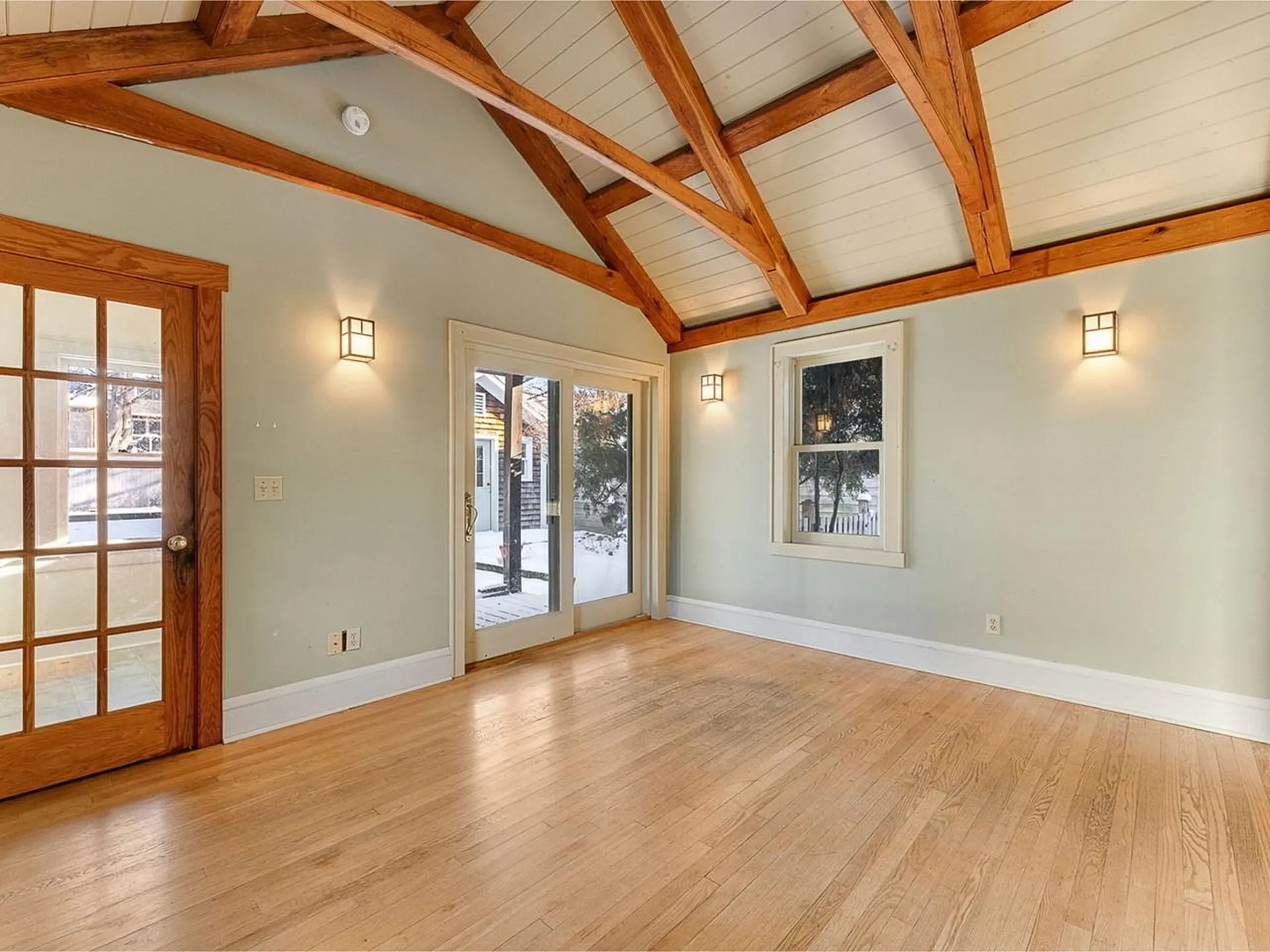 84 Charlotte Street Burlington VT 05401