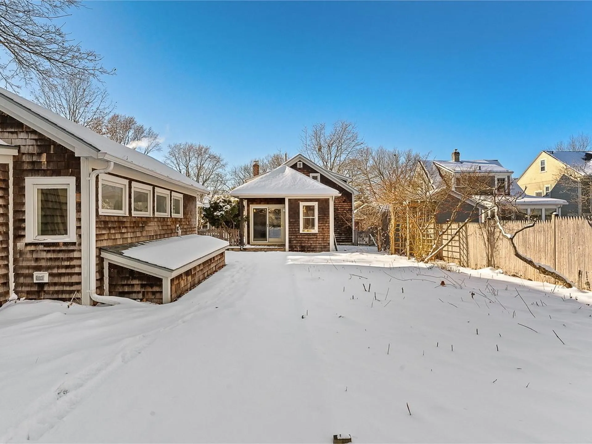 84 Charlotte Street Burlington VT 05401