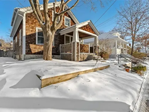 84 Charlotte Street Burlington VT 05401