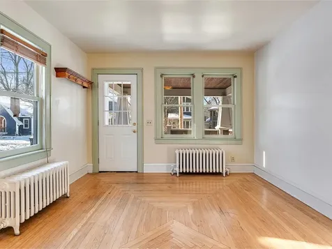 84 Charlotte Street Burlington VT 05401