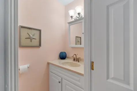 240 Franklin Street Laconia NH 03246