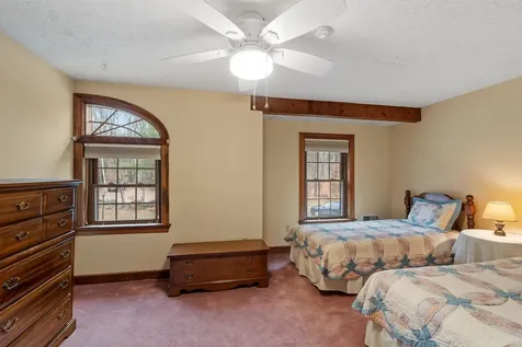 240 Franklin Street Laconia NH 03246