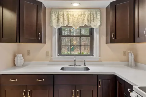 240 Franklin Street Laconia NH 03246