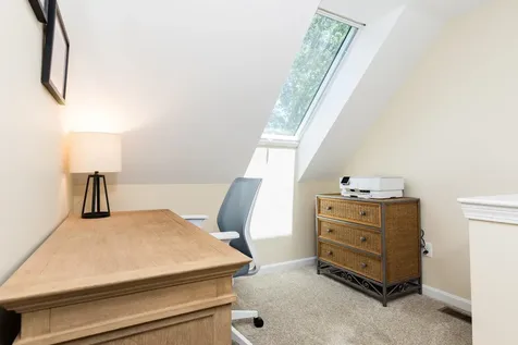 8 Montrose Drive Stratham NH 03885