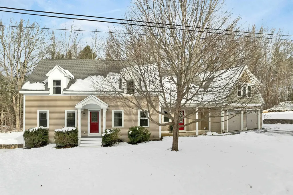 75 Chapman Drive Rochester NH 03839