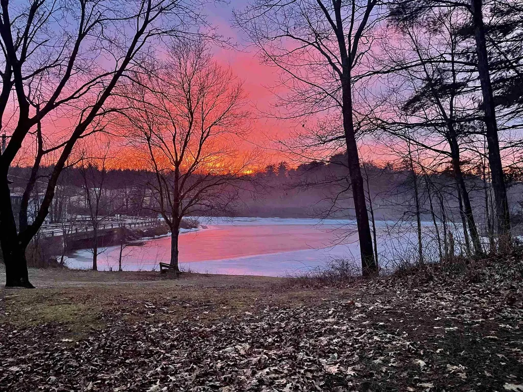 109 Scribner Road Fremont NH 03044