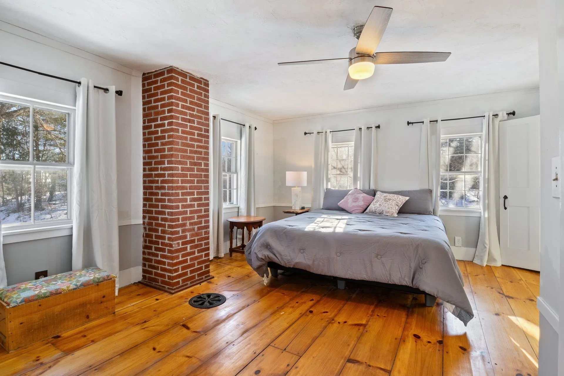 109 Scribner Road Fremont NH 03044