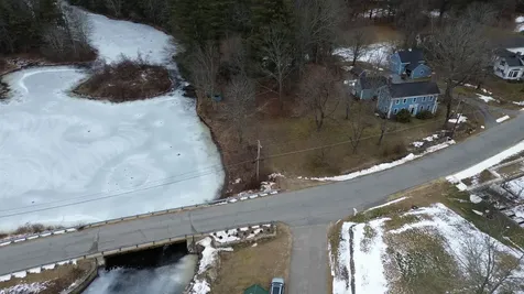 109 Scribner Road Fremont NH 03044