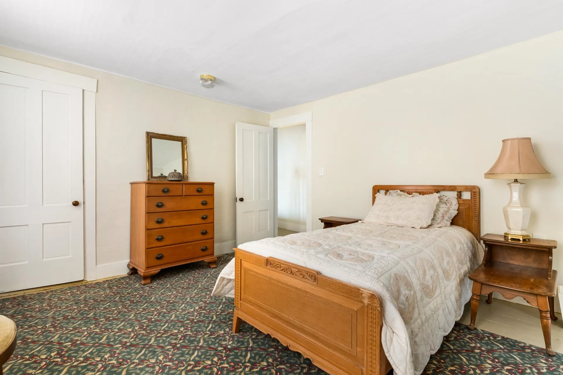 6 Kirtland Street Warner NH 03278