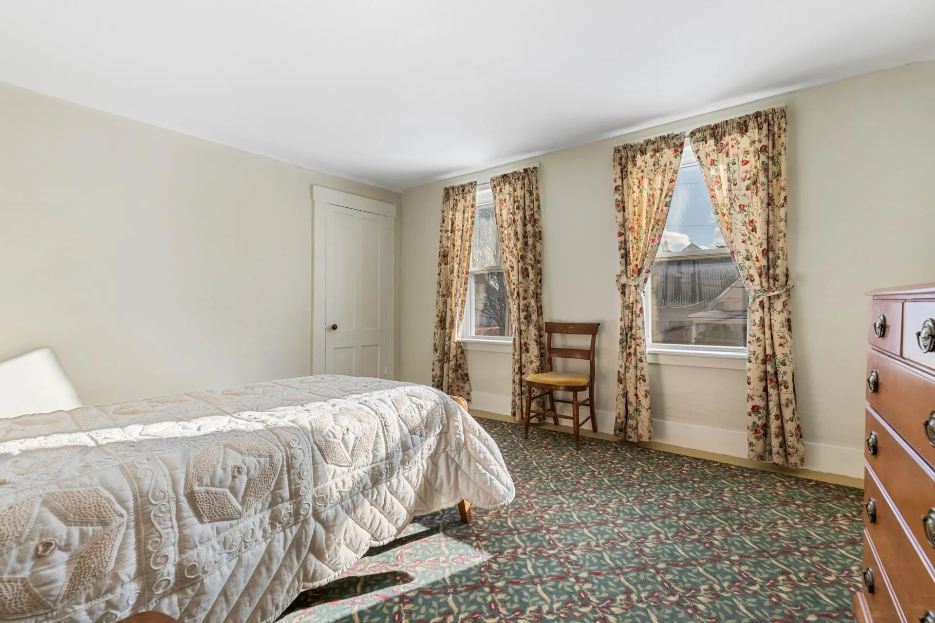 6 Kirtland Street Warner NH 03278