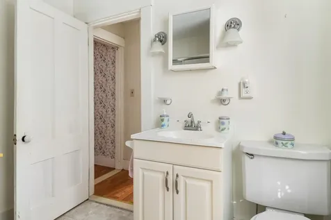 6 Kirtland Street Warner NH 03278