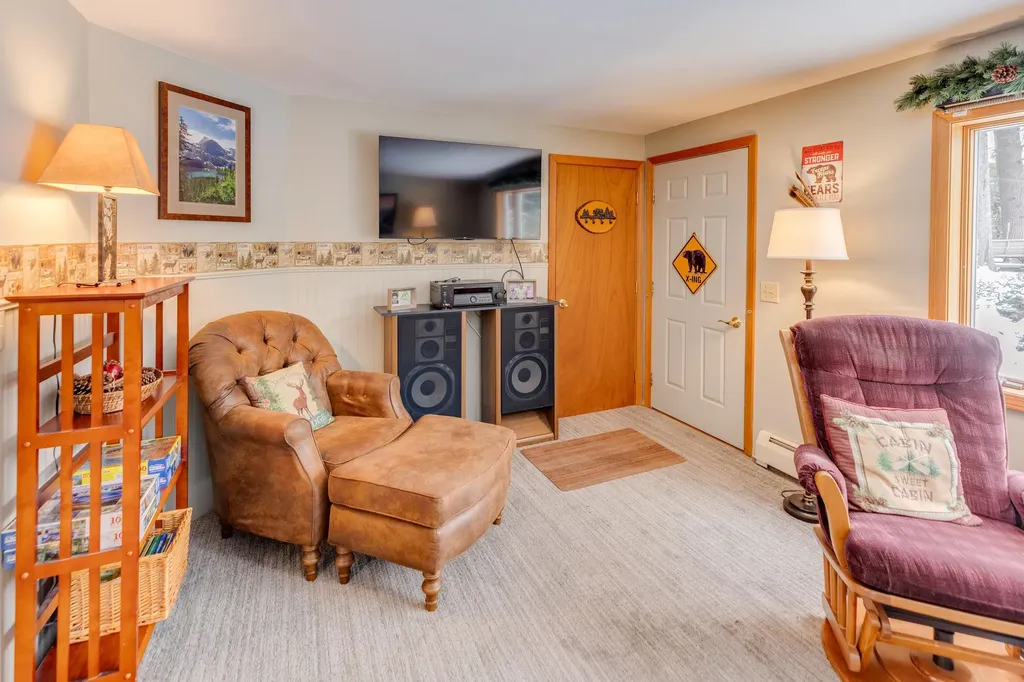 1591 Easton Valley Road Easton NH 03580