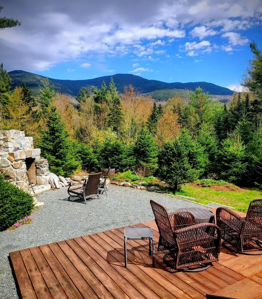 1591 Easton Valley Road Easton NH 03580