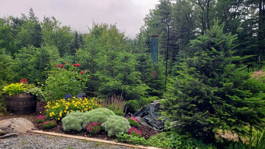 1591 Easton Valley Road Easton NH 03580