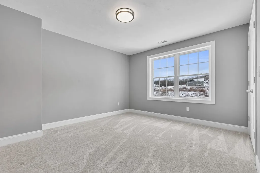 343 Island Pond Road Derry NH 03038