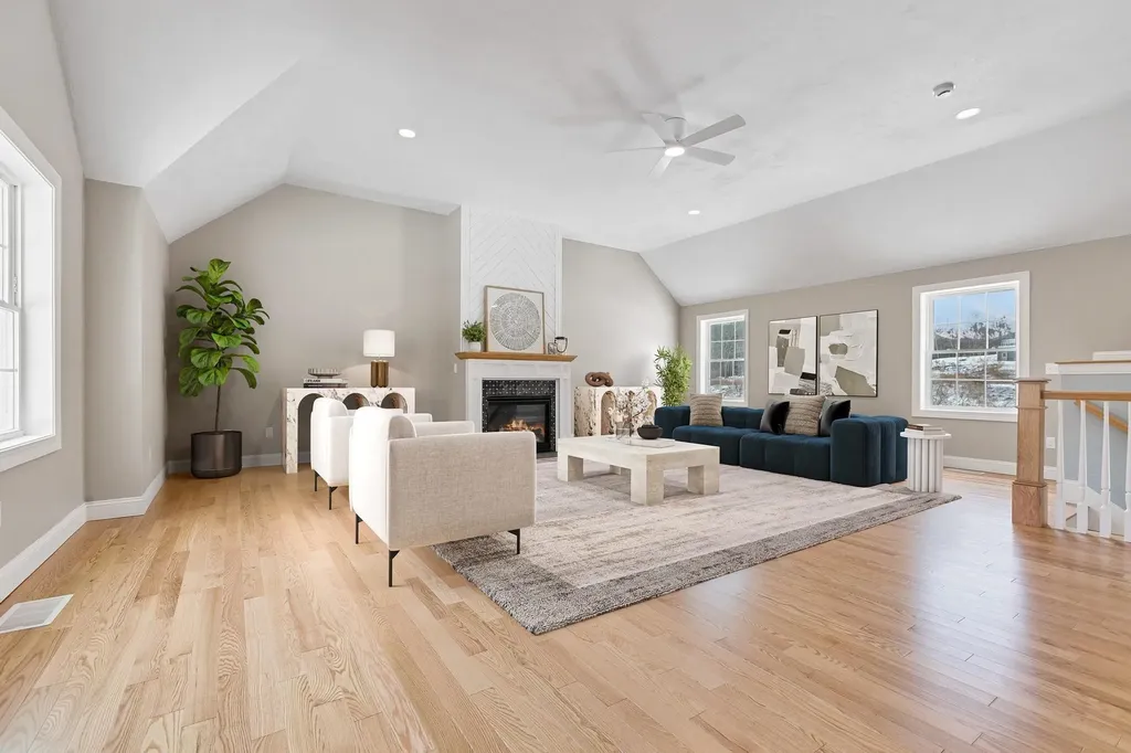 343 Island Pond Road Derry NH 03038