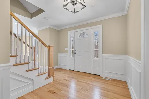 343 Island Pond Road Derry NH 03038