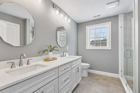 343 Island Pond Road Derry NH 03038