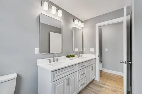 343 Island Pond Road Derry NH 03038