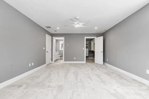 343 Island Pond Road Derry NH 03038