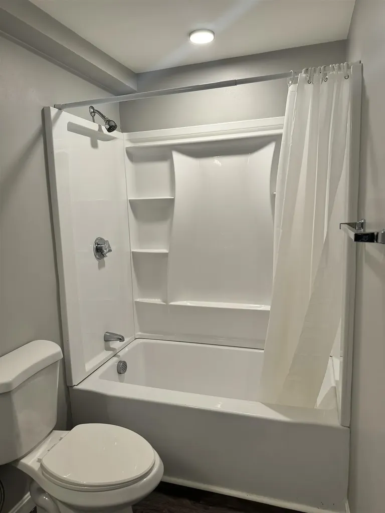 10 Monarch Way Portsmouth NH 03801