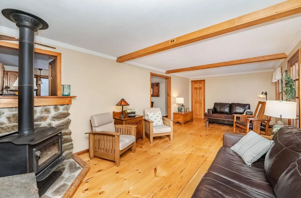 119 Scrabble Road Brentwood NH 03833