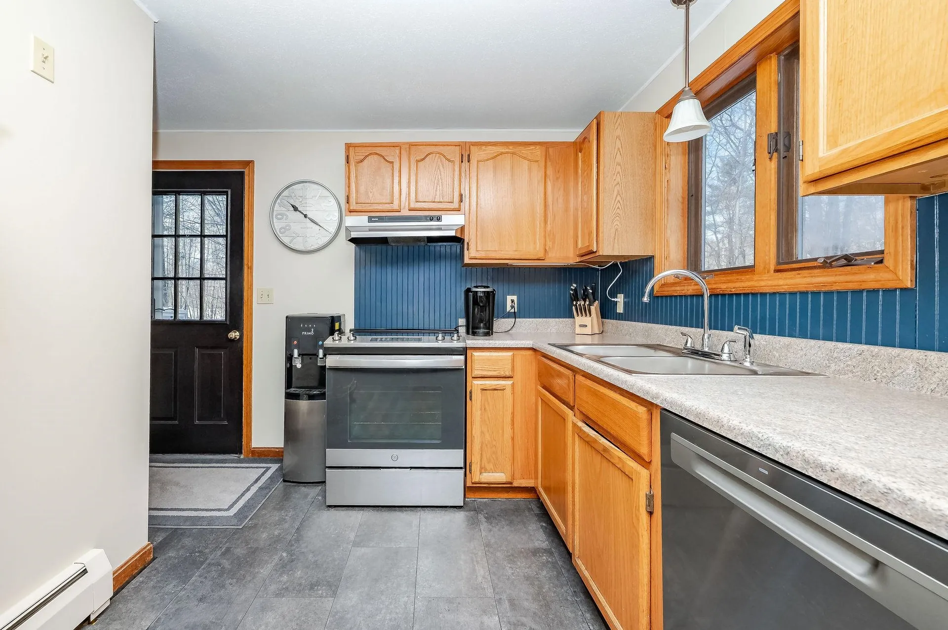 119 Scrabble Road Brentwood NH 03833