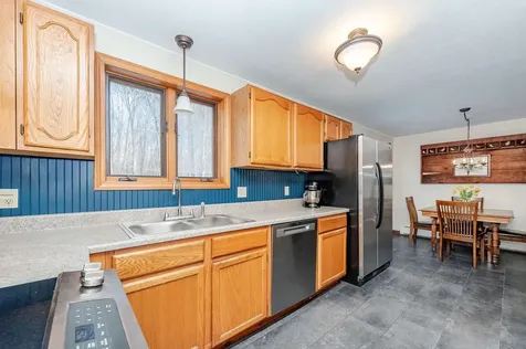 119 Scrabble Road Brentwood NH 03833