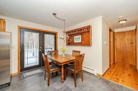 119 Scrabble Road Brentwood NH 03833