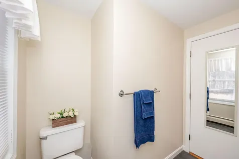 119 Scrabble Road Brentwood NH 03833