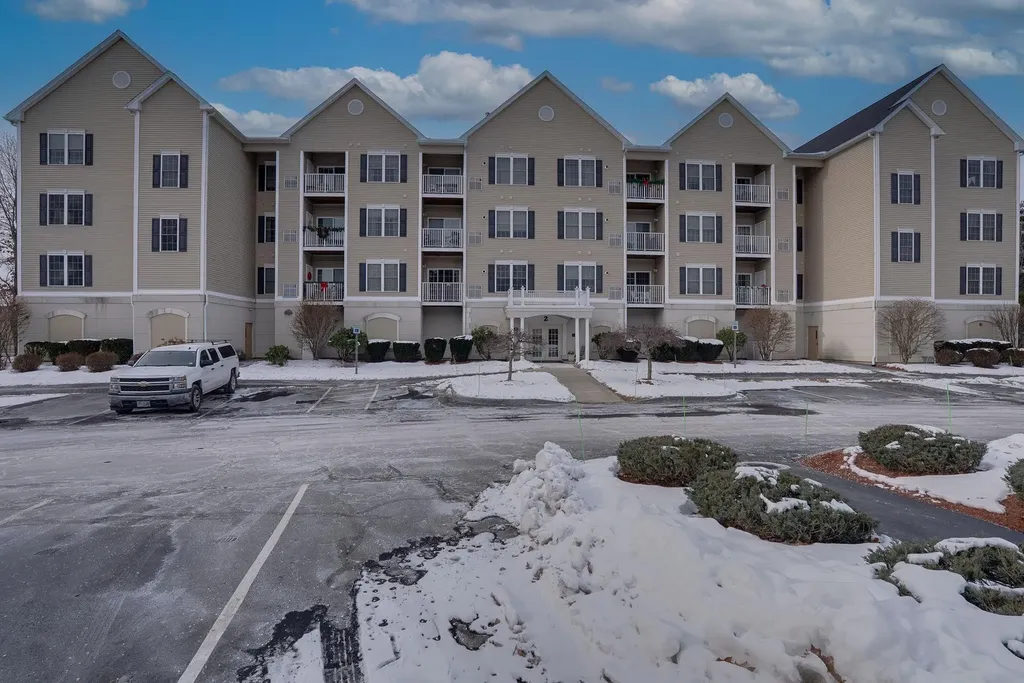 59 Cluff Road Salem NH 03079