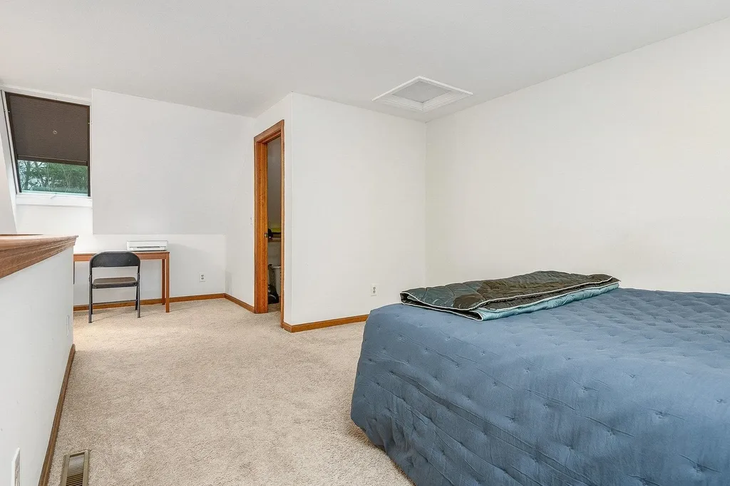 107 Glengarry Drive Stratham NH 03885