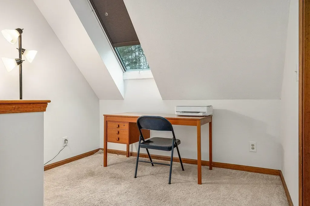 107 Glengarry Drive Stratham NH 03885