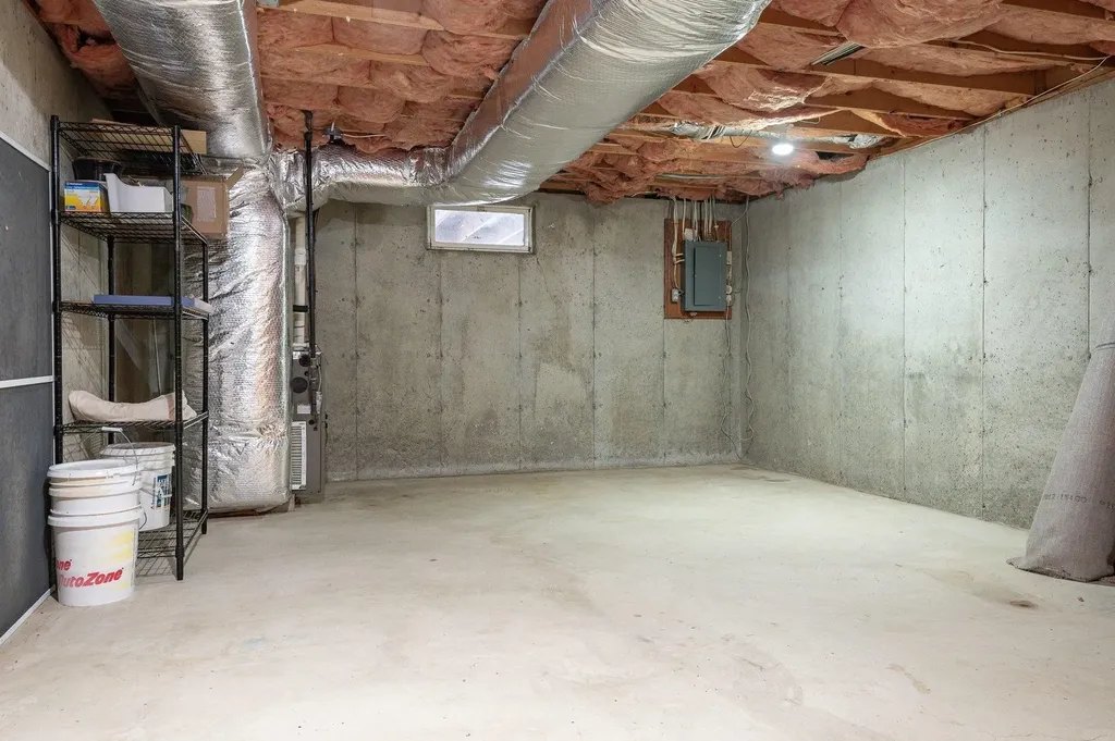 107 Glengarry Drive Stratham NH 03885