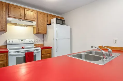 107 Glengarry Drive Stratham NH 03885