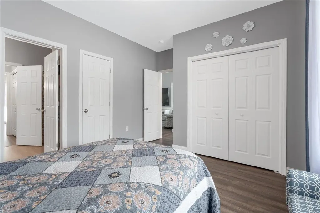 18 Memory Lane Loudon NH 03307