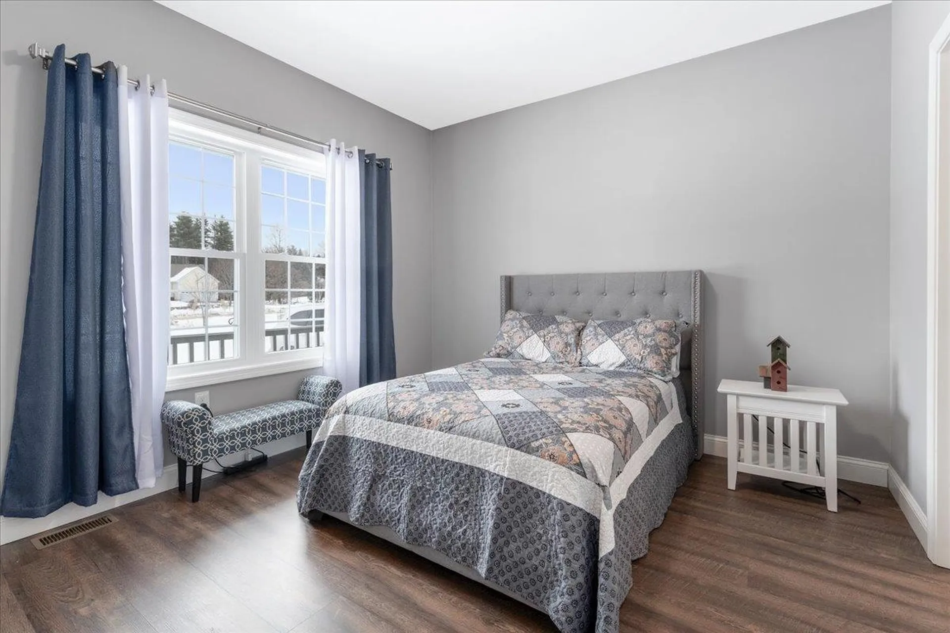 18 Memory Lane Loudon NH 03307